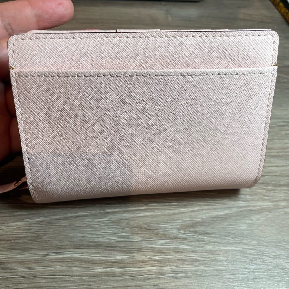 Kate Spade Wallet - Picture 9 of 10
